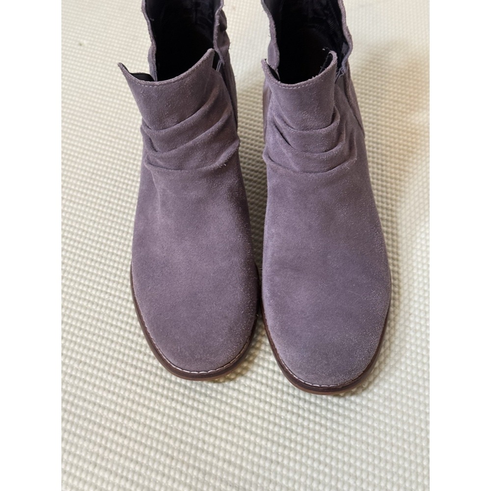 Cole Haan Gray Suede Booties Women's Size 6B Casual Fall Winter Western Classic
